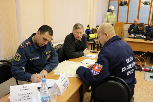 ПРОДОЛЖАЕТСЯ ПРОВЕРКА ПРОФЕССИОНАЛЬНОЙ ПОДГОТОВКИ СПАСАТЕЛЕЙ